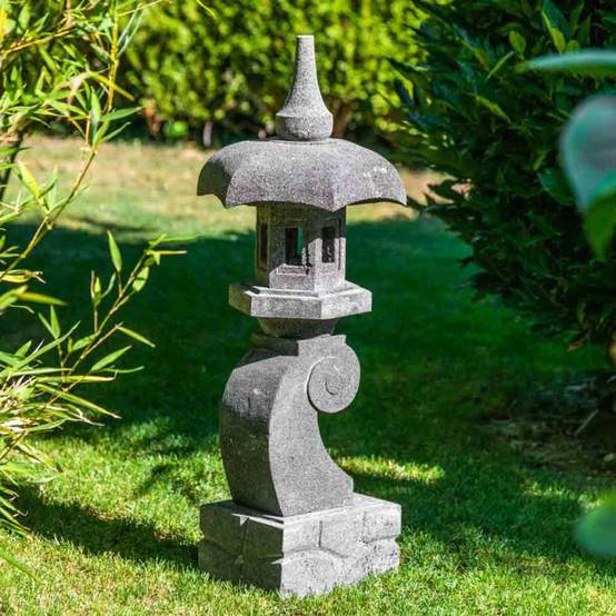 Green Lane Garden Pagode Lanterne Japonaise TACHI-GATA-OKI En Pierre - Décoration Jardin 40cm