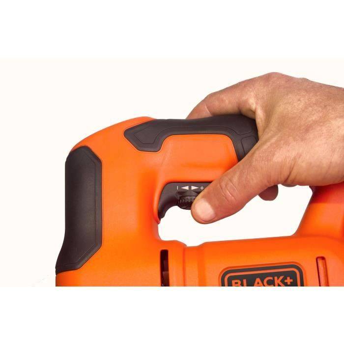 Scie sauteuse filaire 400 W, 0-45°, profondeur bois 65 mm, lame à tige en T, 3000 cps/min - BLACK + DECKER - Image 9