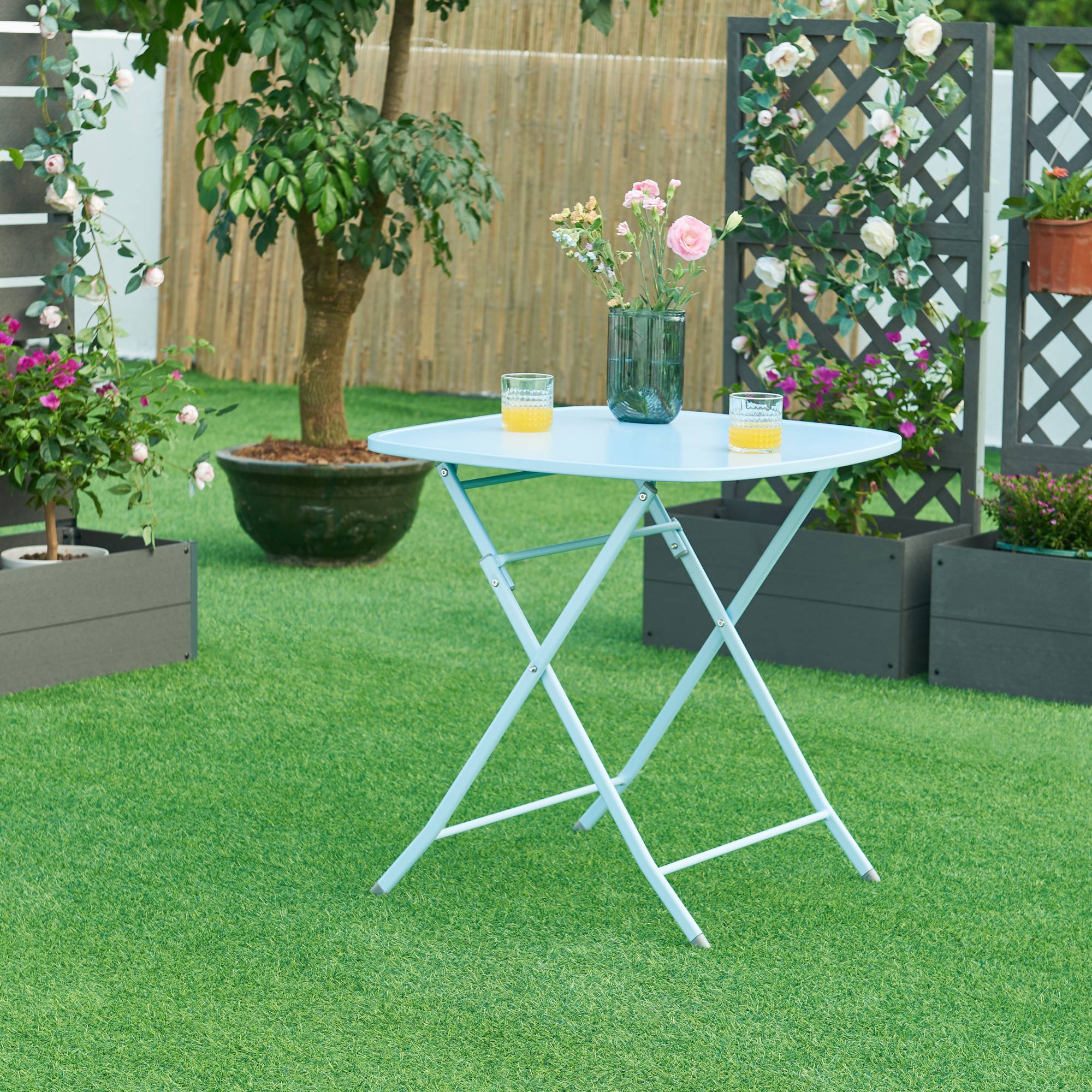 Table de jardin pliante Sande 71 x 70 x 70 cm bleu ciel [en.casa] - Imagen 3