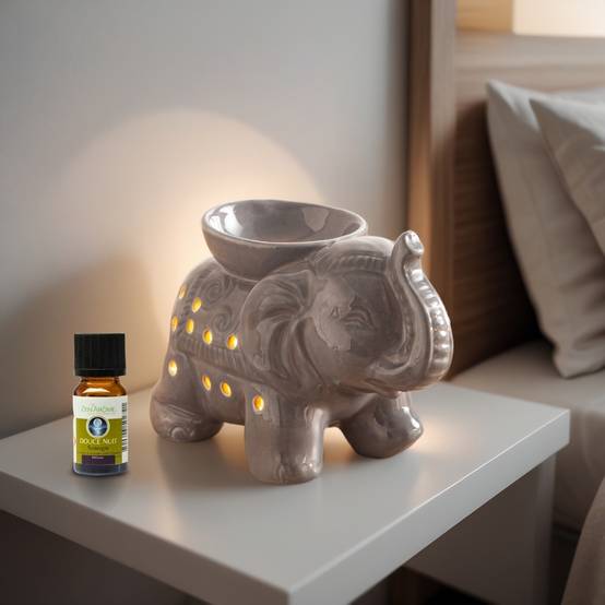 Brûle-Parfum Céramy Éléphant gris - Objet artisanal -Brûleur Fondant parfumé - Figurine Éléphant - 45 ml - H 13cm – Zen'Arôme - Image 4