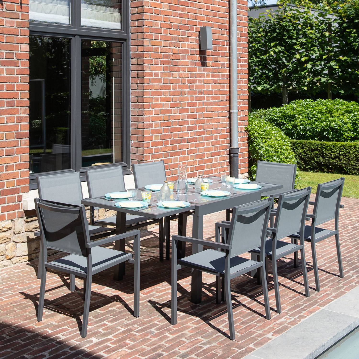 Happy Garden - Salon de jardin LAMPEDUSA extensible en textilène gris 8 places - aluminium anthracite - HAPPY GARDEN - Imagen 2