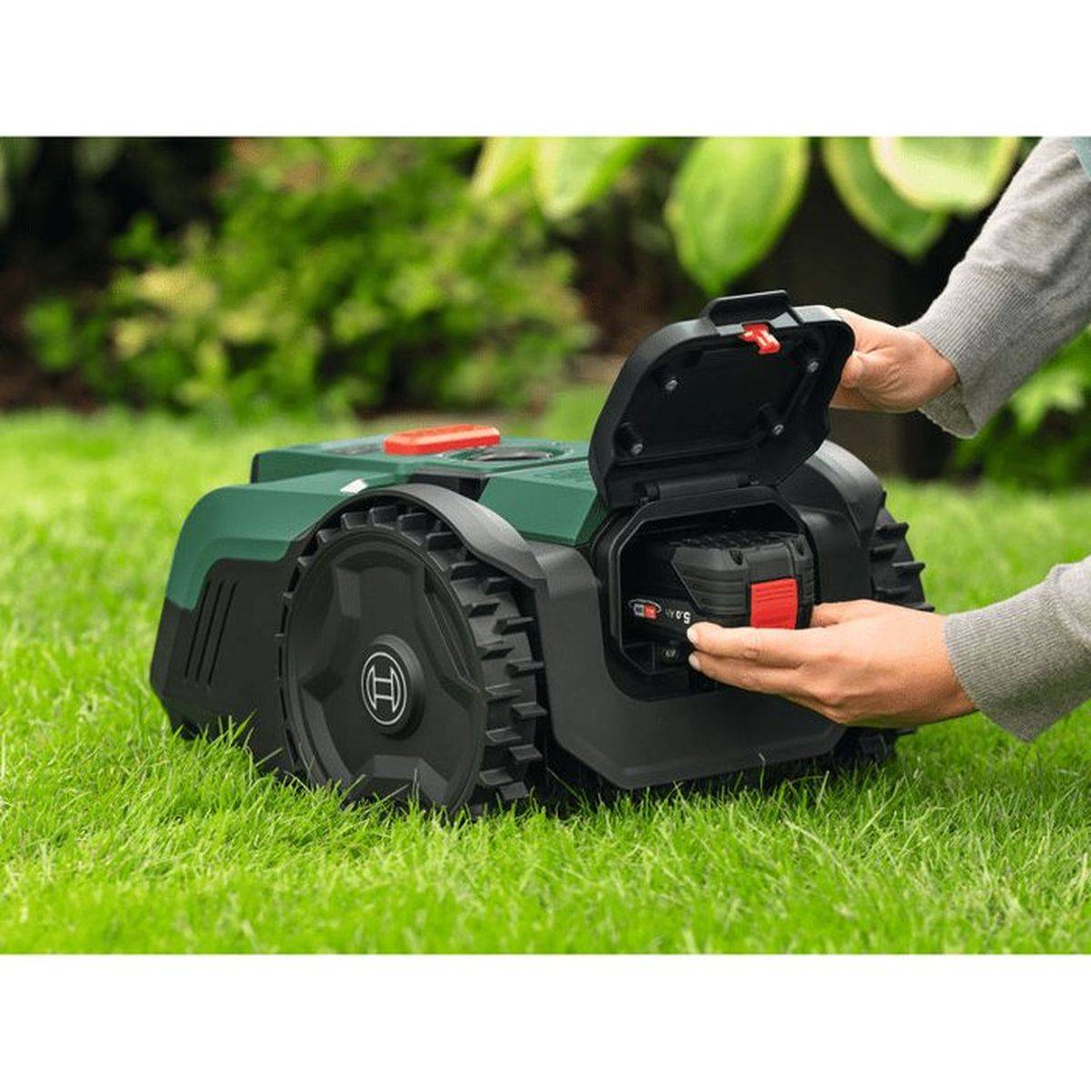 Bosch - Robot tondeuse sans fil Bosch VISIMOW18V-200, kit 18 V 5 Ah, coupe 18 cm, jusqu’à 200 m² - BOSCH - Image 3