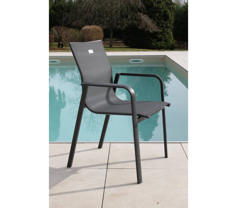 Ensemble table et chaises de jardin 8 places Gris Anthracite GUETHARY PSPC chêne brun - Image 2