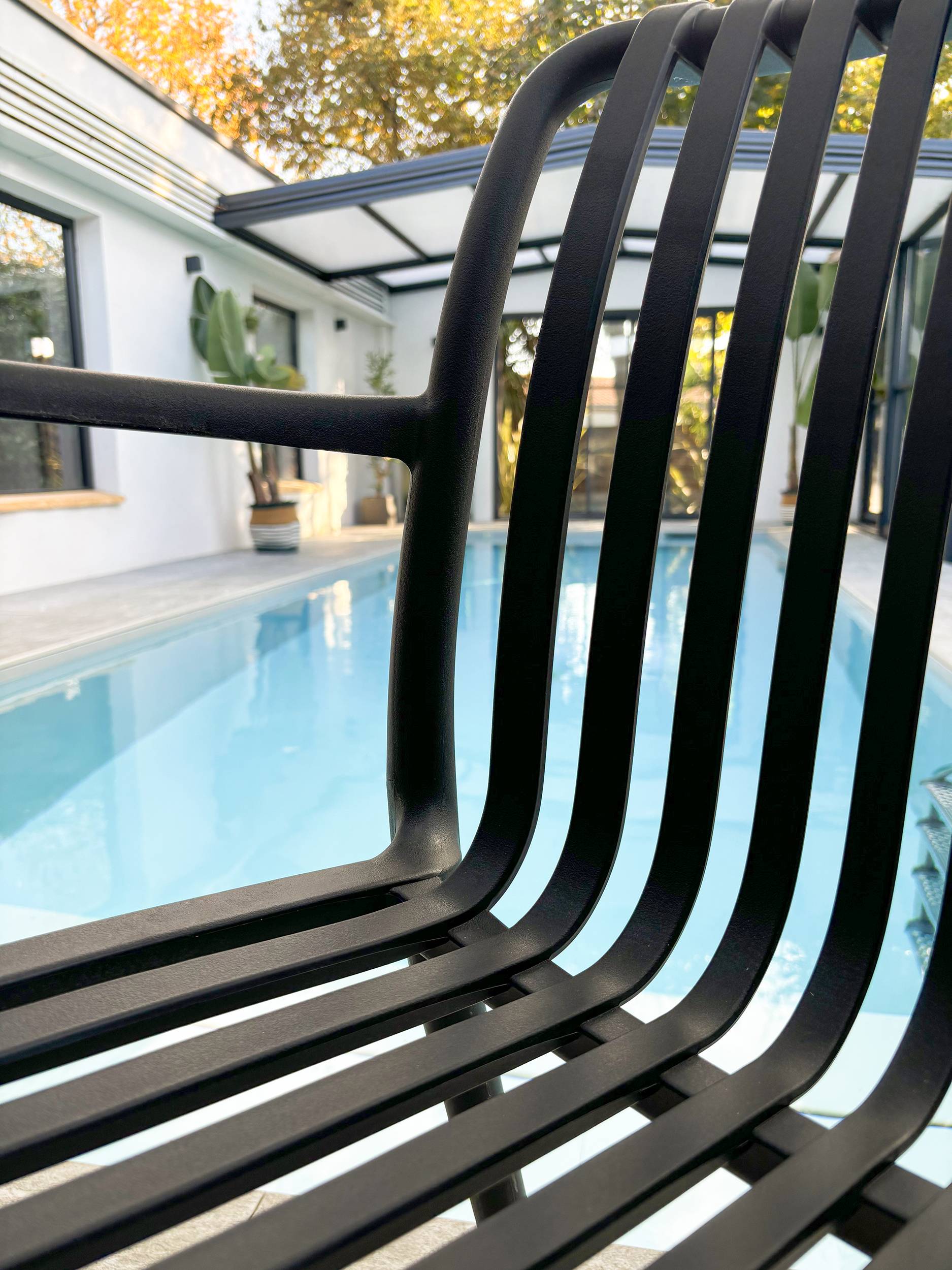 Lot de 2 fauteuils de jardin empilables en Polypropylène - Noir - TIAGO - Image 2