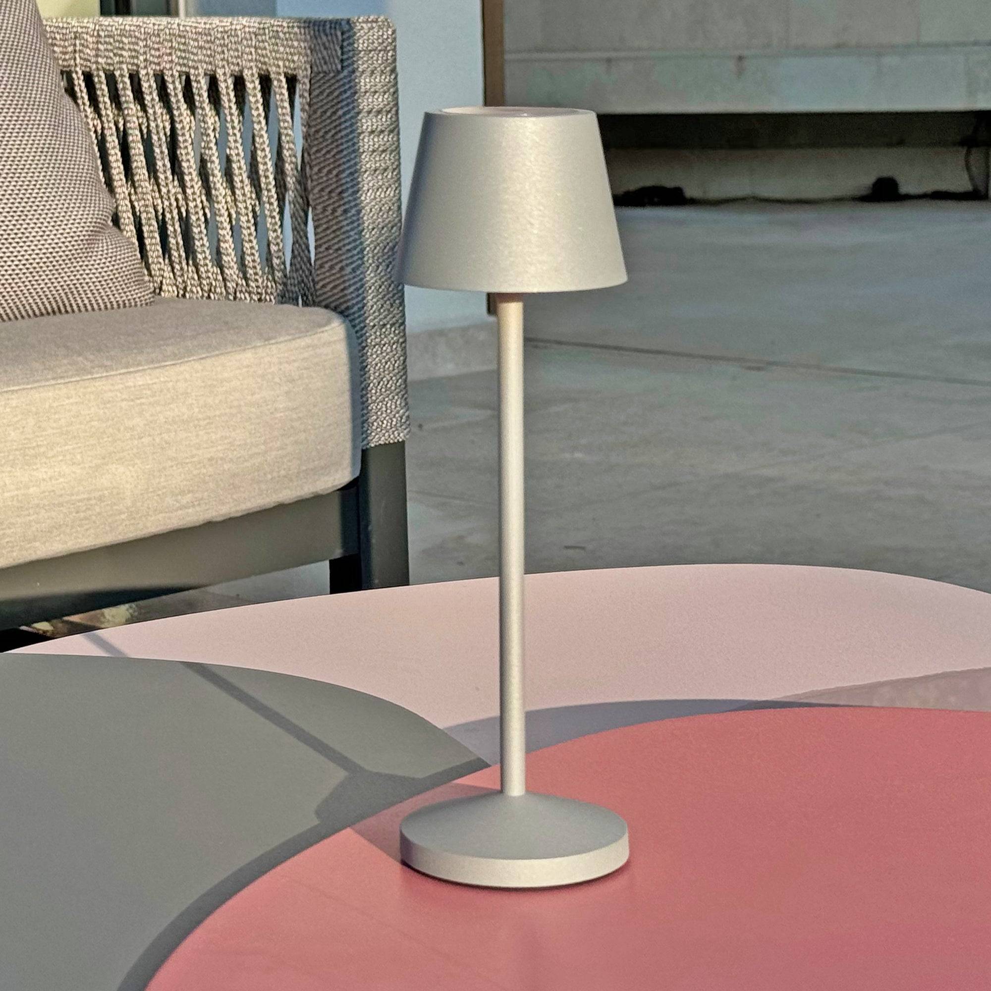 Lumisky - 9 Lampes de table EMILY Gris clair + base de chargement - Imagen 5