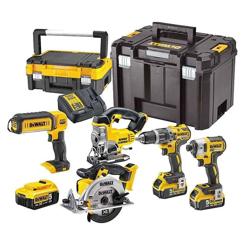 Pack 5 machines DEWALT DCK551P3T : perceuse (DCD796), visseuse à choc (DCF887), scie sauteuse (DCS331), scie circulaire (DCS391) et une lampe LED (DCL