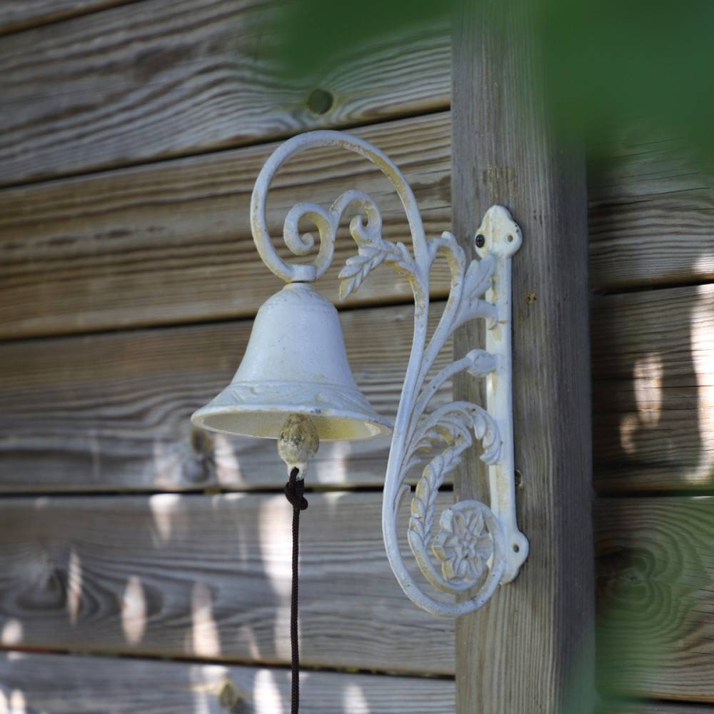Cloche de jardin de porte ancienne en fonte blanche 23 x 19.5 cm Chemin de campagne - Image 5