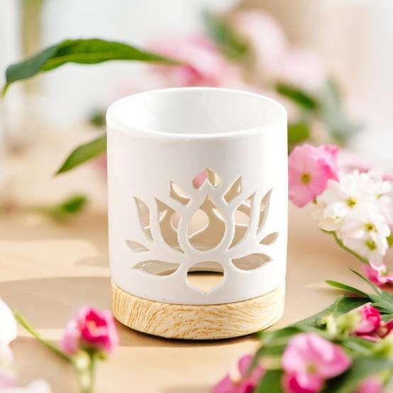 Brûle-Parfum Céramy Nénuphar 50 ml - Brûleur Fondant parfumé - Objet Artisanal - Diffuseur Huile Essentielle - H10,5 cm - Zen'Arôme - Image 1