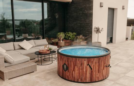 Spa gonflable 2 places chauffant & massant imitation bois 150cm - Image 4