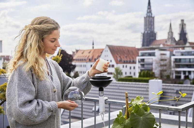 Gardena - Lanterne ronde ClickUp! - compatible avec manche ou support pour balcon ClickUp! Gardena - Imagen 4