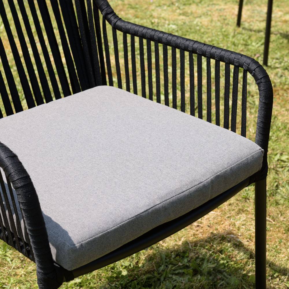 Macabane - MALO - Ensemble de jardin -table 70x70cm et 2 fauteuils gris et noirs - Imagen 9