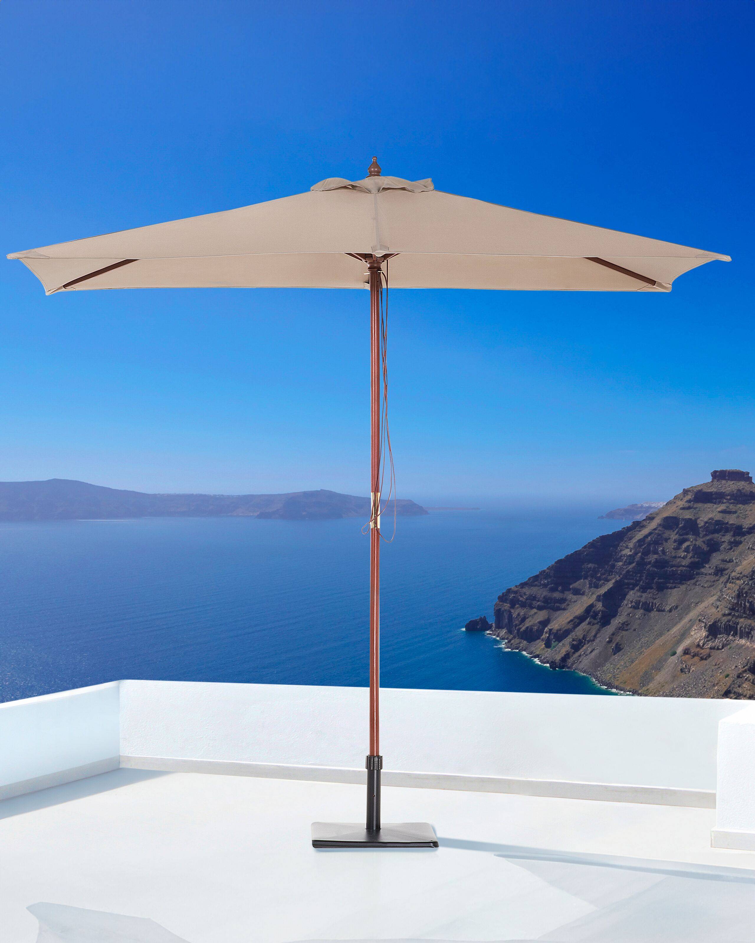Beliani - Parasol de Jardin ou de Terrasse Rectangulaire Beige Marron avec Pied en Bois, Toile Anti UV 144 x 195 cm et Ouverture Facile avec Corde Beliani - Imagen 2