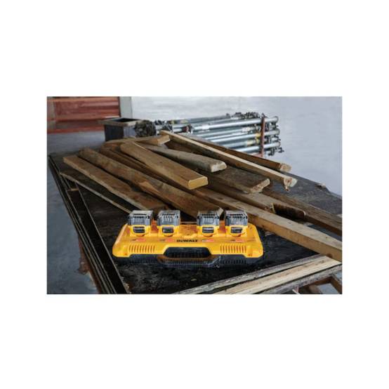 Chargeur rapide Toughsystem 4 ports XR 12V / 18V / 54V DEWALT - DCB104-QW - Image 3