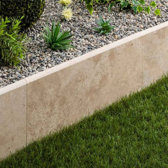 Bordure de jardin Travertin Beige Nuancé 61x33x3 cm (à l'unité) - RO'MA NATURE - Image 1