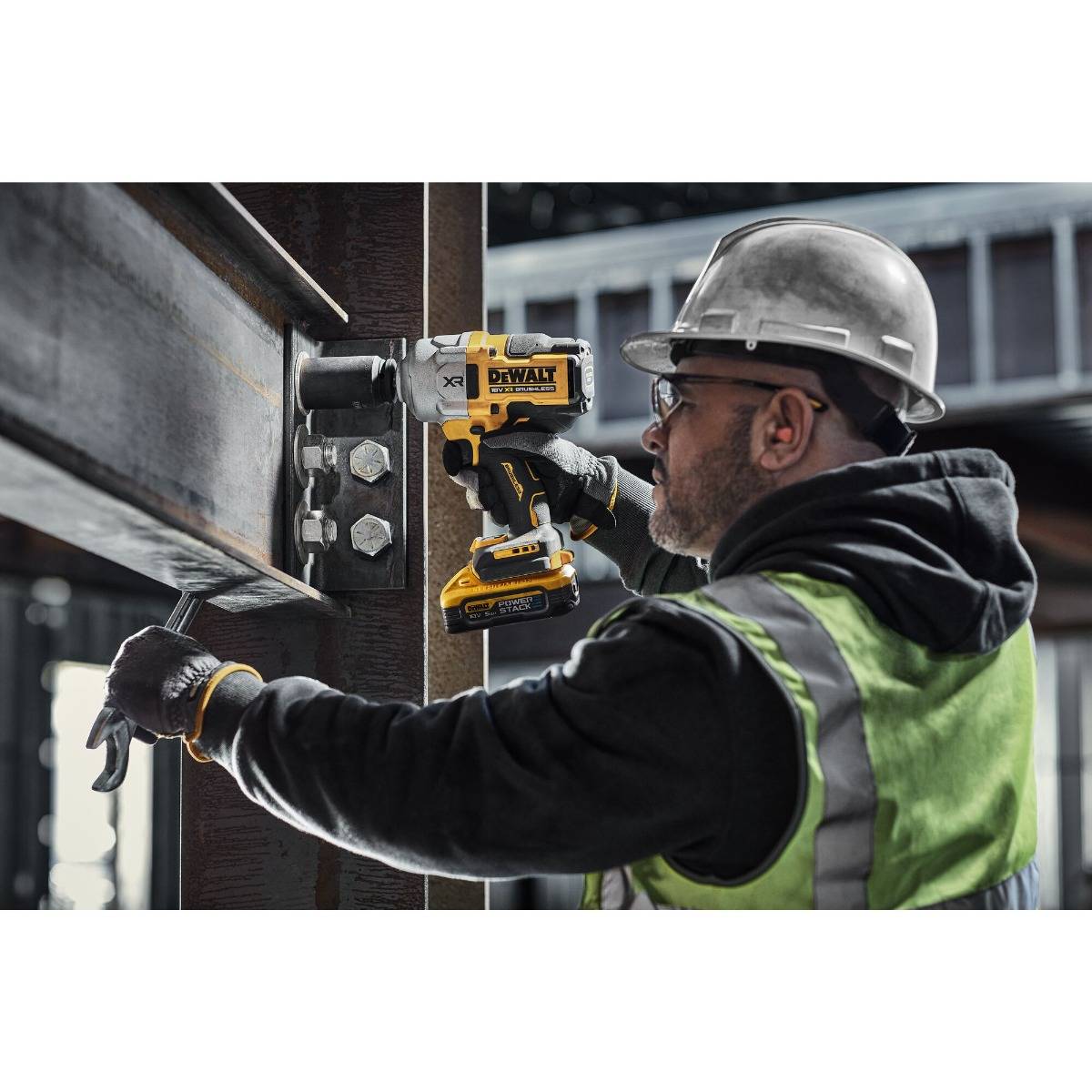 Clé à chocs 18V XR 1/2' - DEWALT - avec 2 batteries 5 Ah - chargeur - coffret - DCF961H2T-QW - Image 3