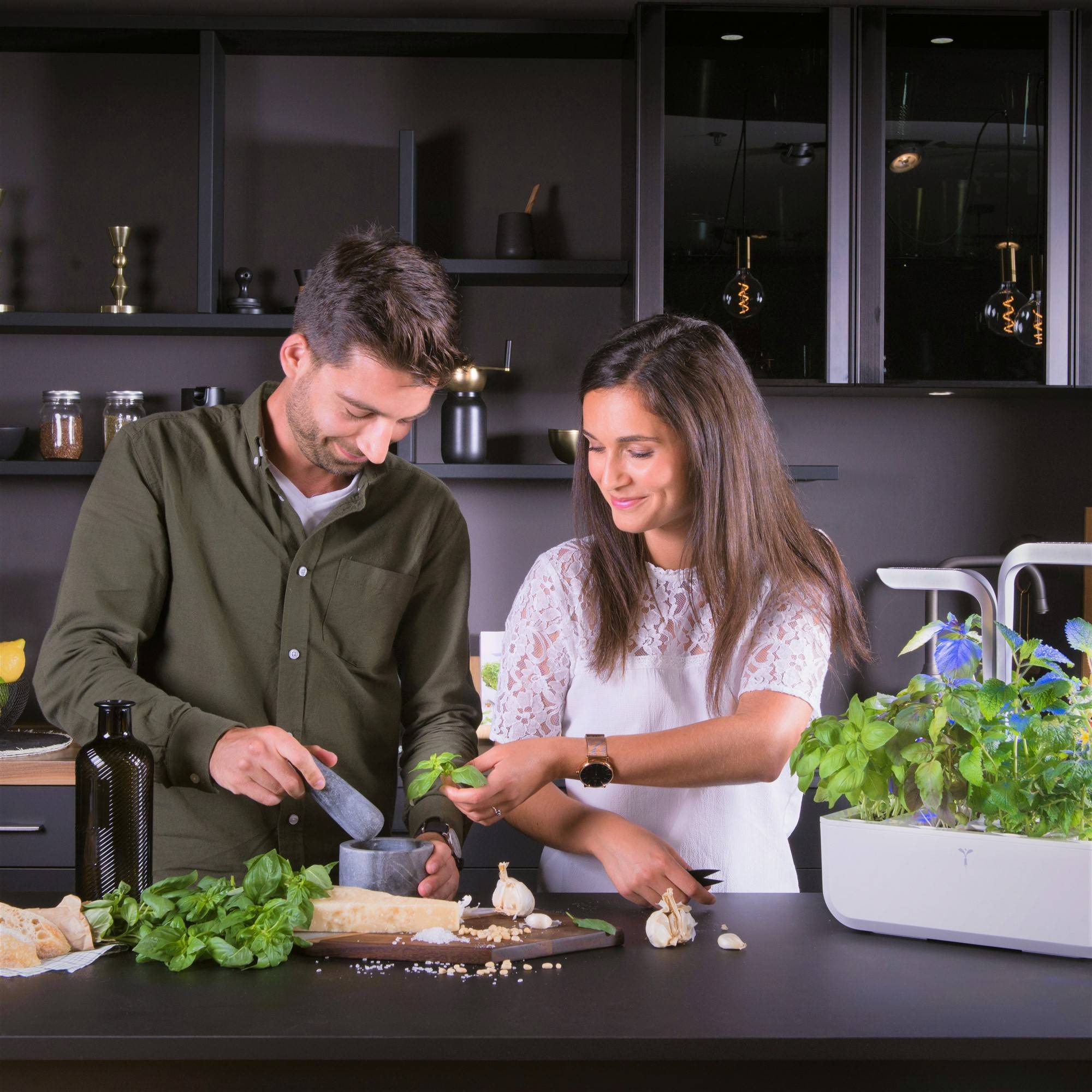 Veritable - Potager d'intérieur Autonome Véritable CONNECT Moonlight Gold - Livré avec 4 Lingots - Véritable - Image 4