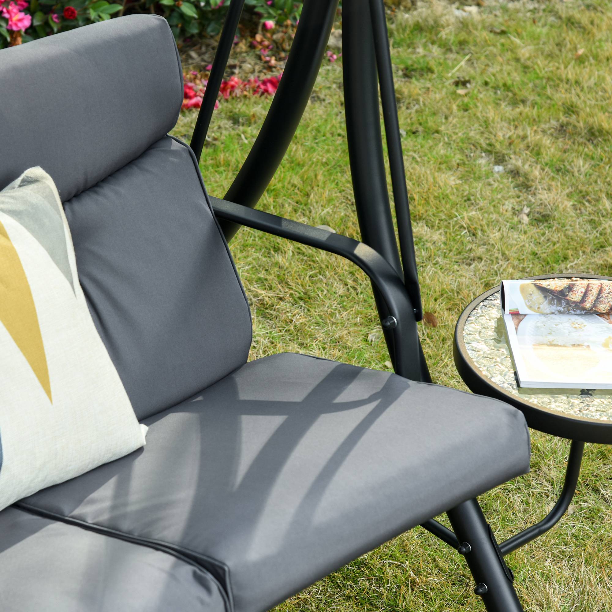Outsunny - Balancelle de jardin 3 places grand confort toit inclinaison réglable épais coussins amovibles 2 tablettes polyester métal époxy gris - Outsunny - Imagen 6