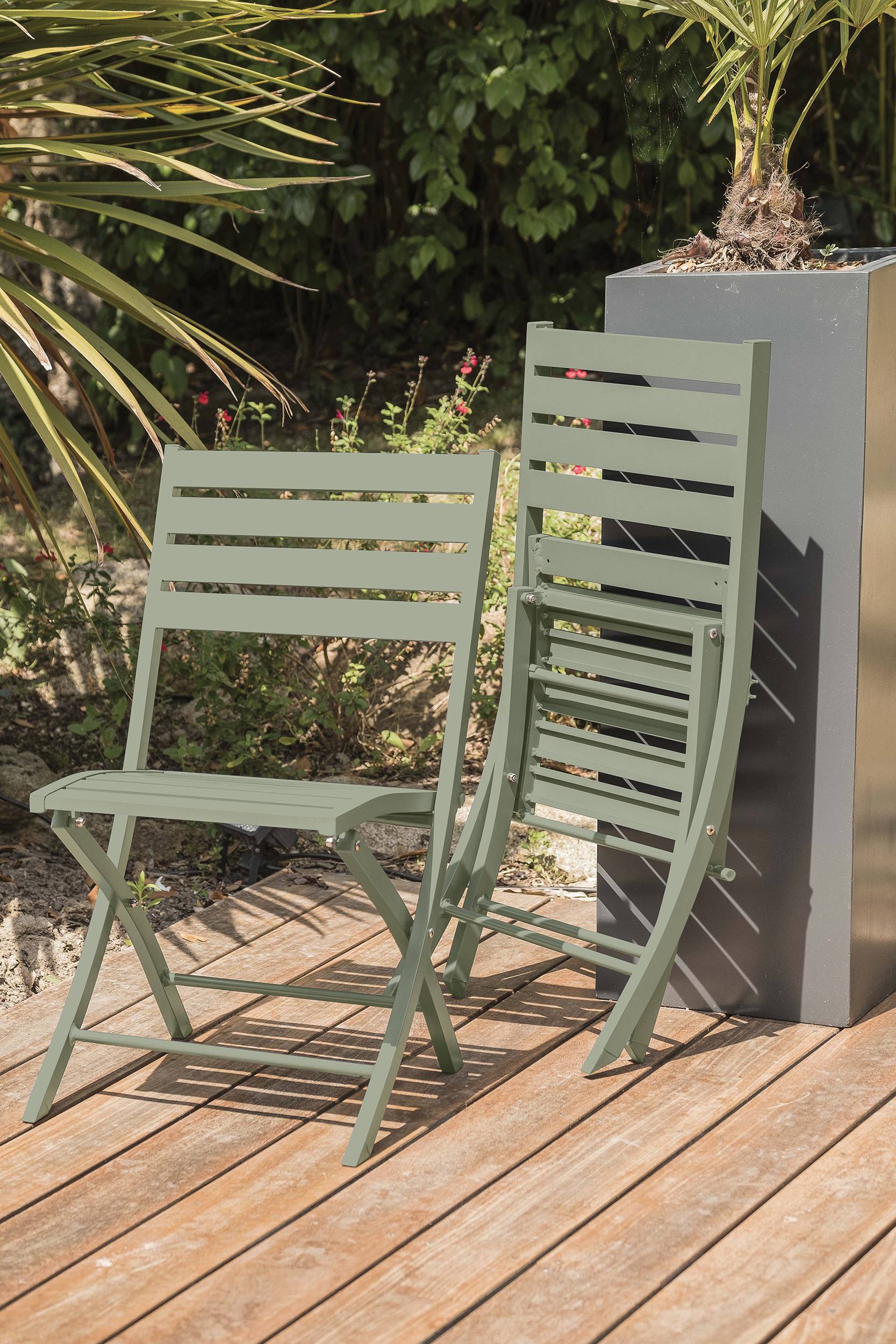 City Garden - Ensemble repas MARIUS 140 cm 4 places en aluminium vert kaki  - CITY GARDEN - Imagen 3