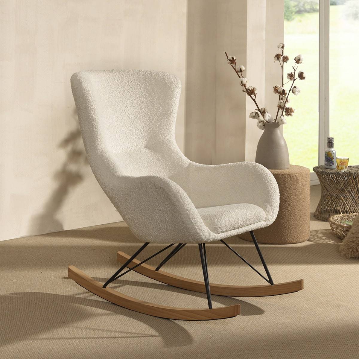 ALTOBUY - Chaise à Bascule en Tissu Bouclette Blanc Pieds Bois et Métal - MOUTY - Image 2