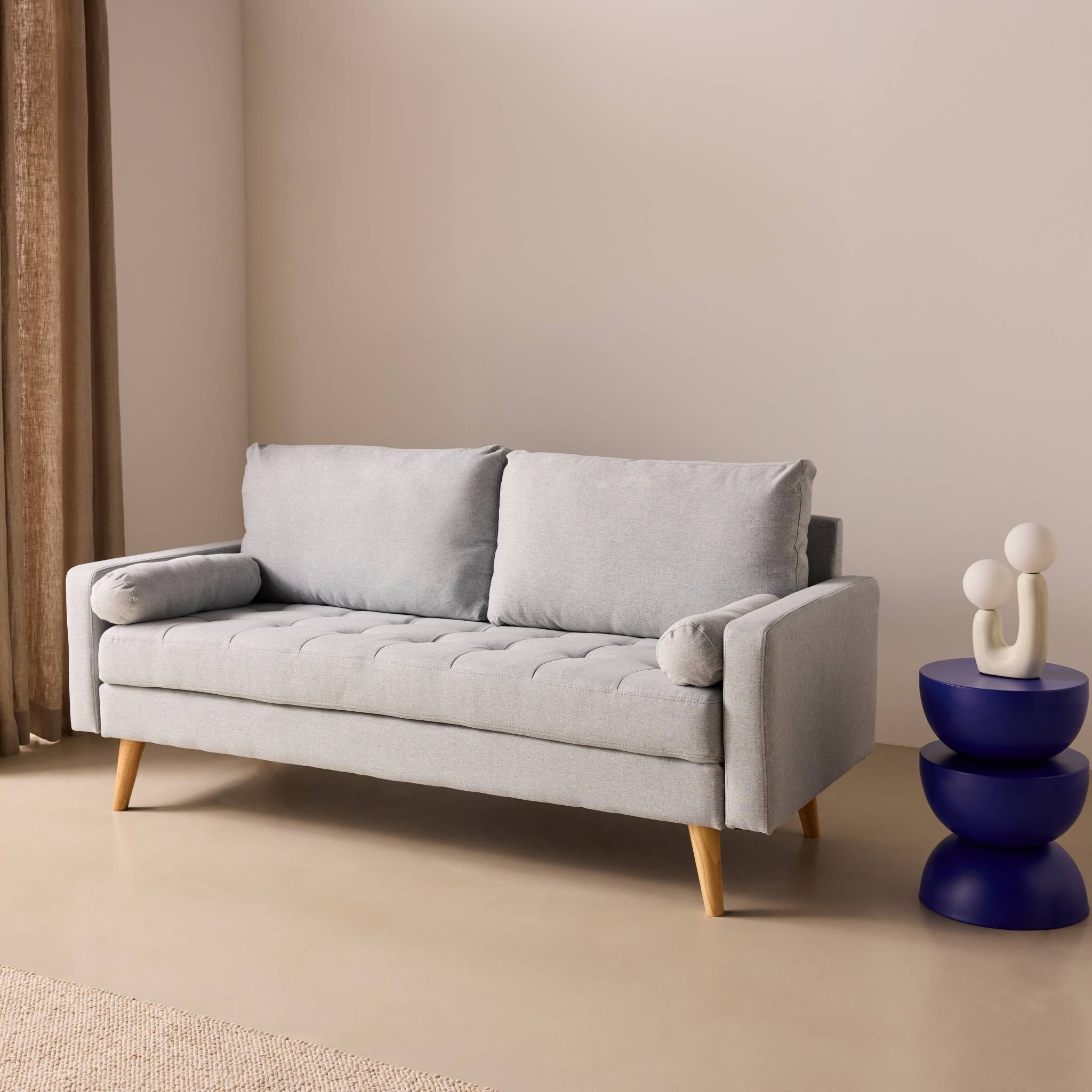sweeek - Canapé en tissu gris clair. 3 places scandinave fixe. droit. pieds bois | sweeek - Image 5