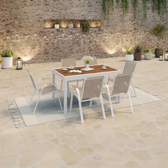 Salon de jardin NOUMEA table extensible 135/270 CM plateau verre trempé effet bois et 12 chaises empilables blanc et bois - Image 4