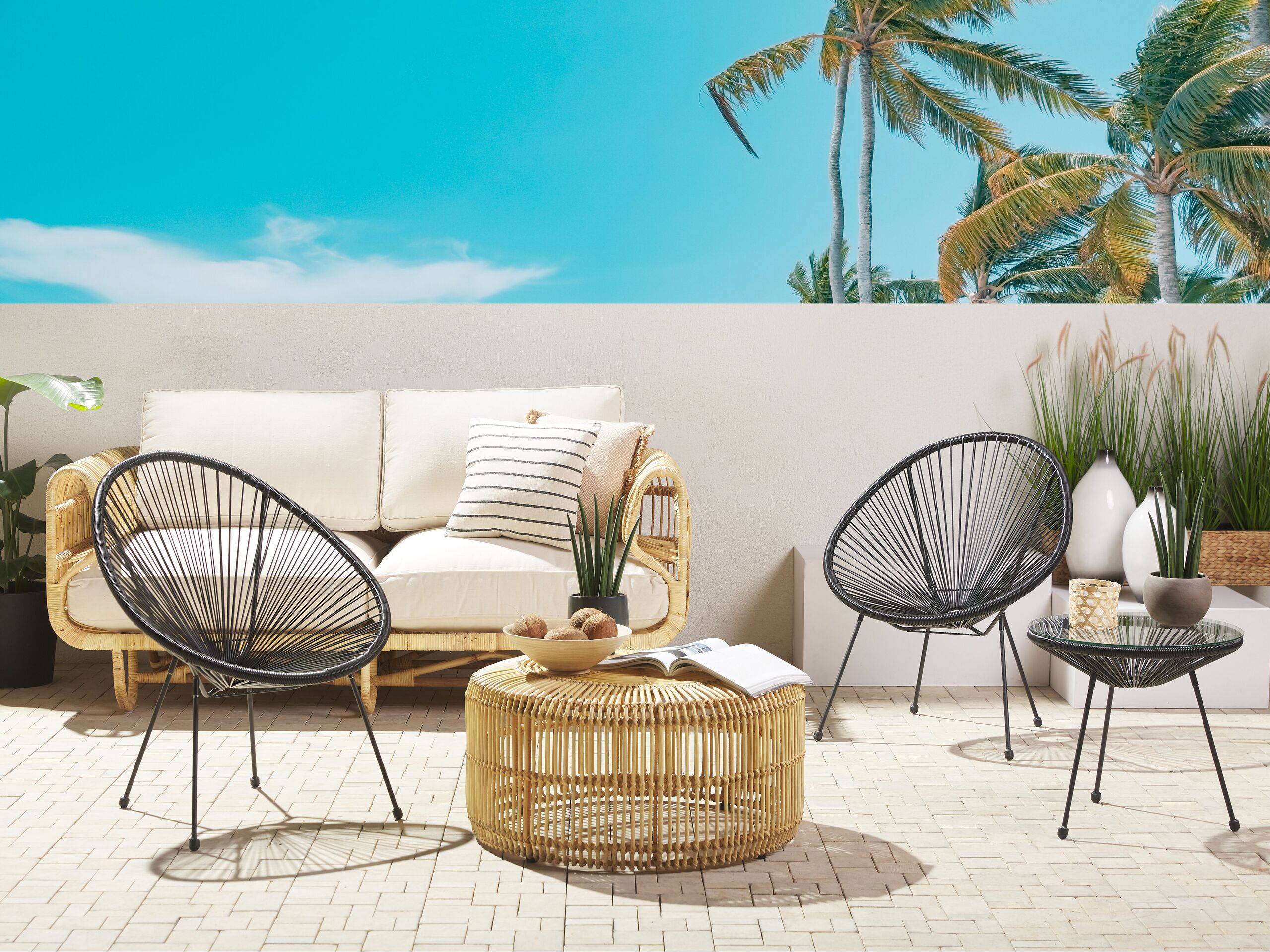 Beliani - Ensemble de Salon ou Jardin 2 Chaises Fauteuils Type Spaghetti et Petite Table Basse en Rotin PE Noir et Acier Design Industriel Tendance Beliani - Imagen 2