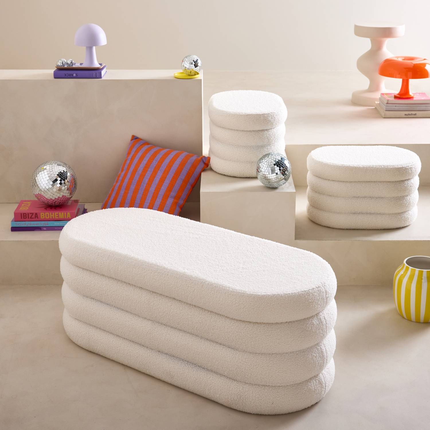 sweeek - Banc coffre en bouclettes blanches avec 2 poufs ovales de rangement intégrés - L111cm | sweeek - Image 1