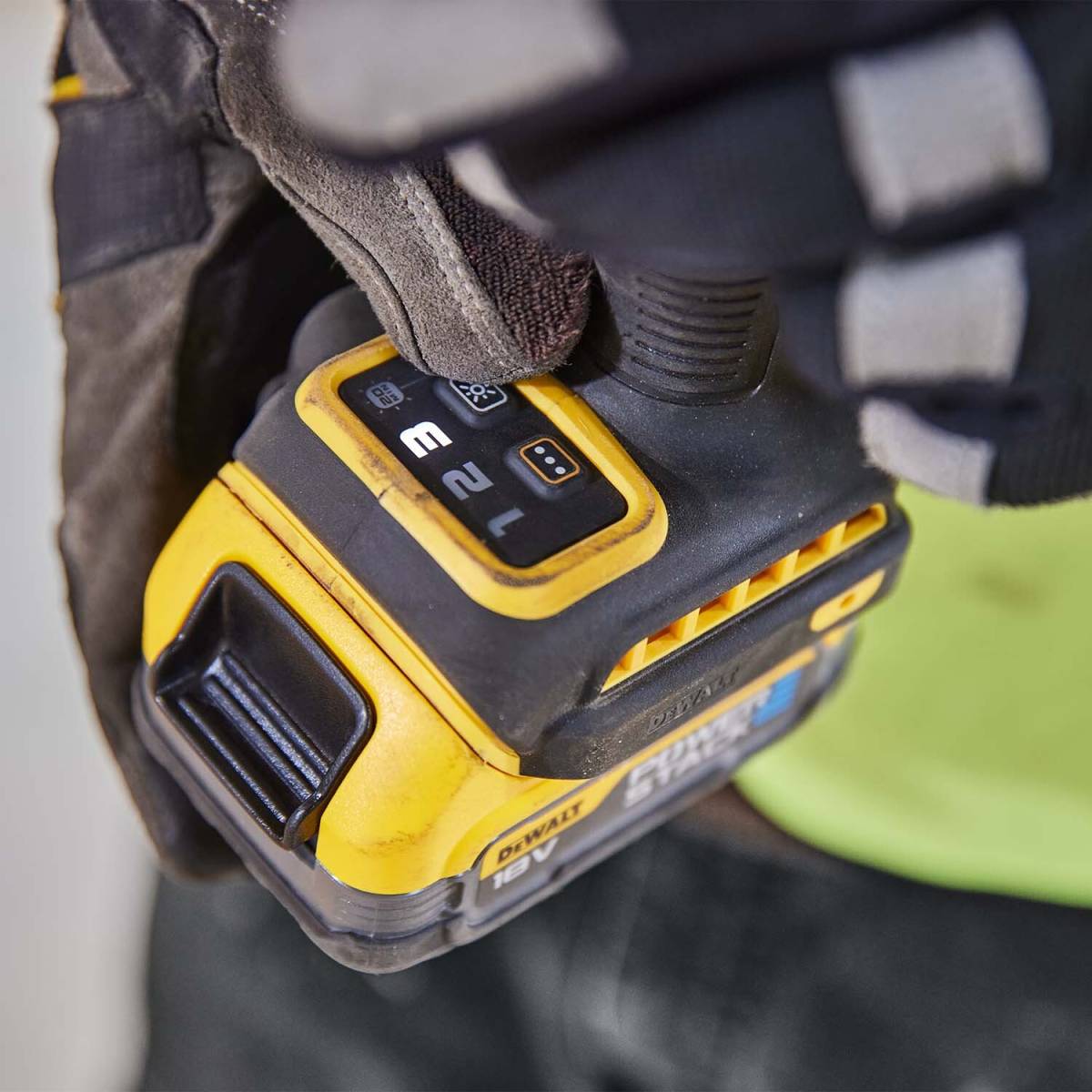 Visseuse à chocs 3 Vitesses 18V 282Nm XR - DEWALT - sans batterie, ni chargeur - TSTACK - DCF860NT-XJ - Image 6
