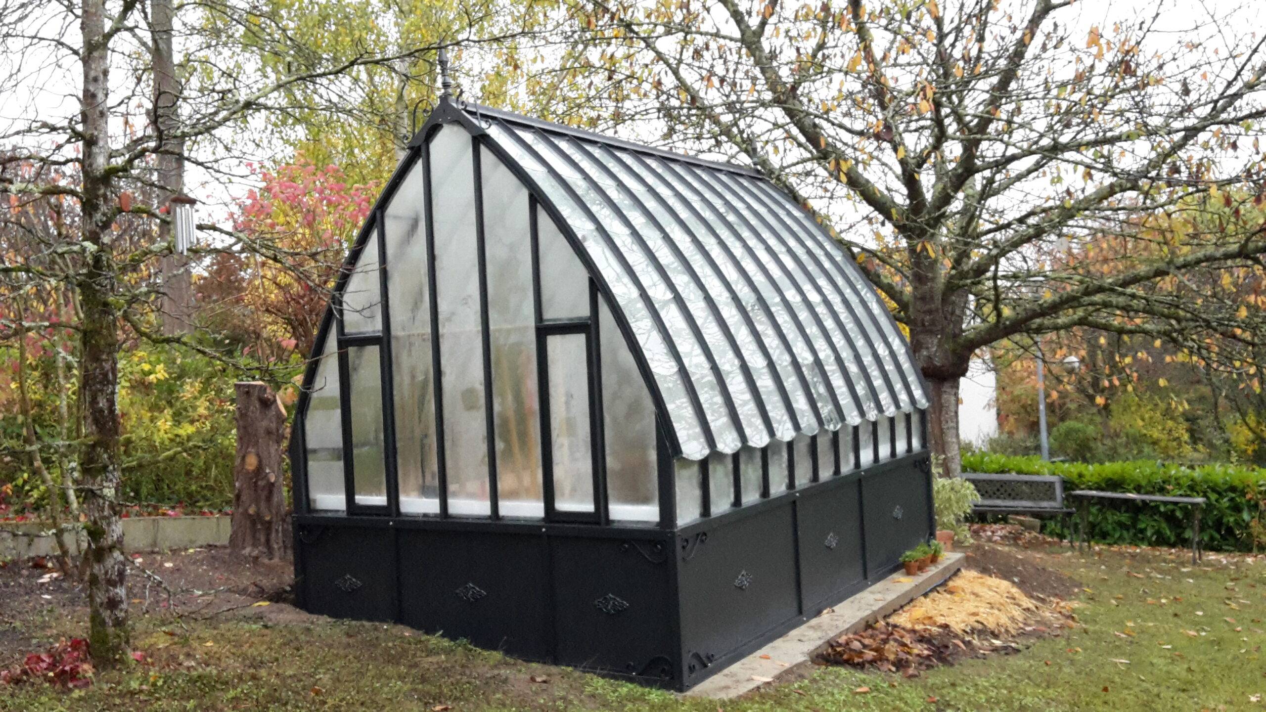 7m2 -  Serre en tuile de verre à l'ancienne - Eugénie Soubassement - Aluminium - 7m² - mars rouille - L'atelier Des Serres - Imagen 5