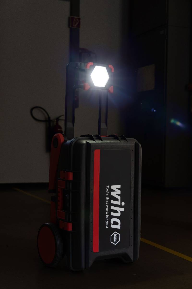 Projecteur de chantier sans fil 30 W, 3 000 lm - WIHA - 45698 - Imagen 8