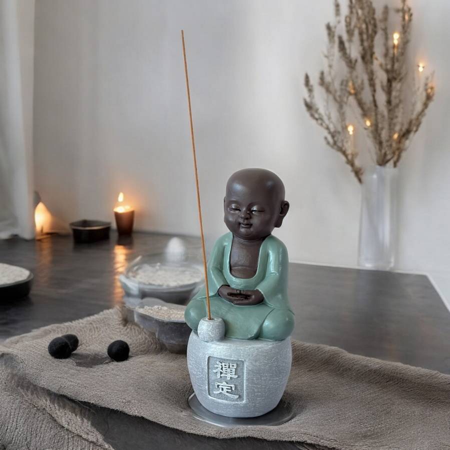 Zen Light - Statue Bouddha Porte-Encens Dhyana-Ambiance harmonieuse-magnifique figurine porte bonheur Calligraphie-H14cm–Zen'Light - Image 9