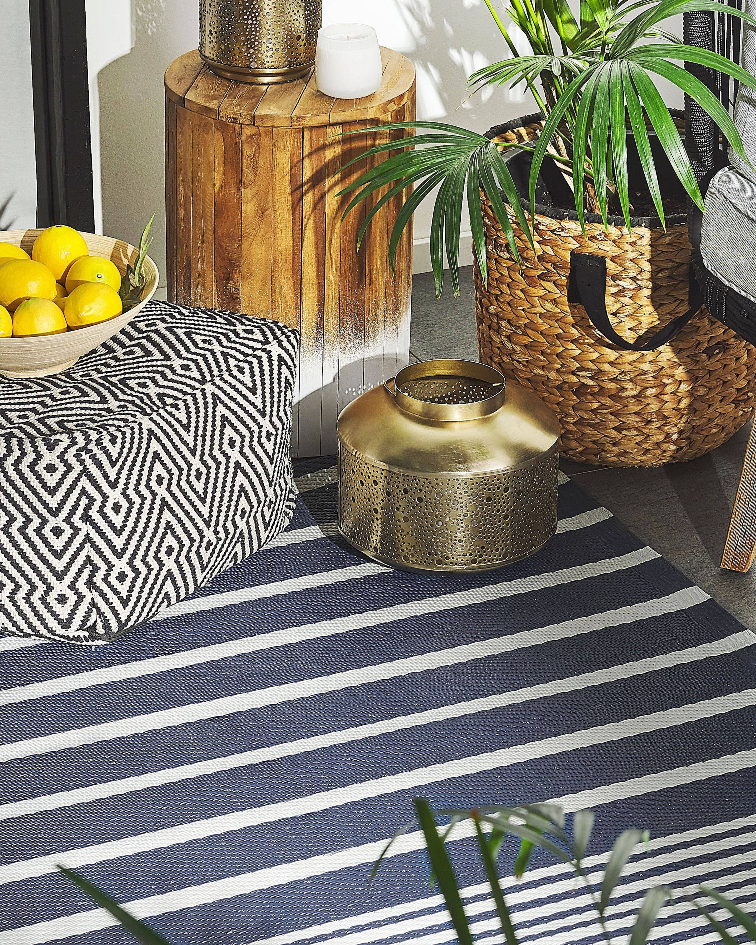 Beliani - Tapis d'extérieur Polypropylène Bleu foncé HALDIA - Beliani - Imagen 1