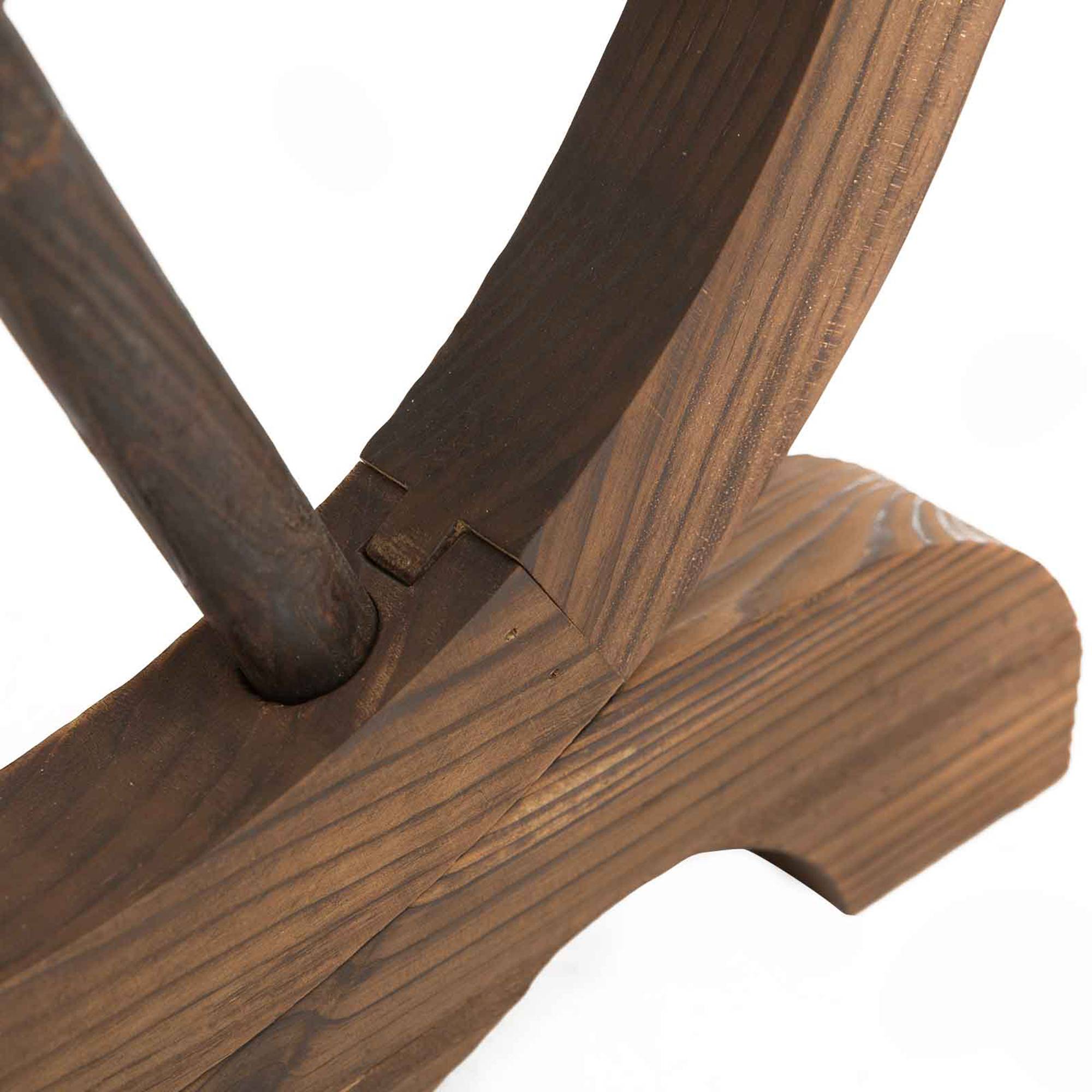 Table de jardin bois massif sapin pour extérieur pieds forme roue finition carbonisée naturel - ComfortXL Outdoor Living - Image 10