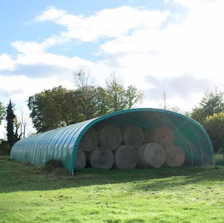 Plastidis - Abri tunnel en largeur 6 m pas à 1.50 m - Long 10.50 m, type 250µ vert/blanc, Façade 1 façade avec filet, Fix. Sol béton - Imagen 2