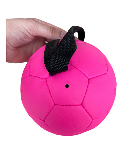 France Croquettes - Ballon gonflable en cuir rouge avec poignee 12cm  pour chien, FranceCroquettes - Imagen 4