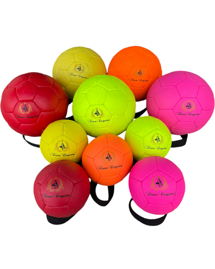 France Croquettes - Ballon gonflable en cuir rouge avec poignee 12cm pour chien, FranceCroquettes - Imagen 2