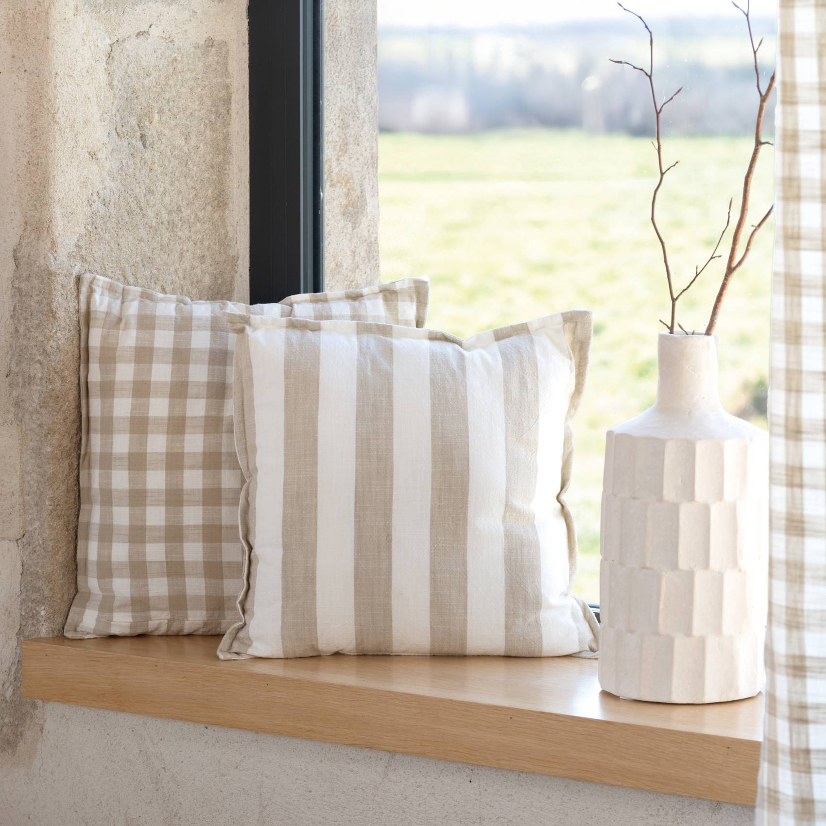 Home Maison - Housse de coussin recto-verso 100% coton rayures et vichy LOURMARIN - HOME MAISON - Coton - Beige - Image 8