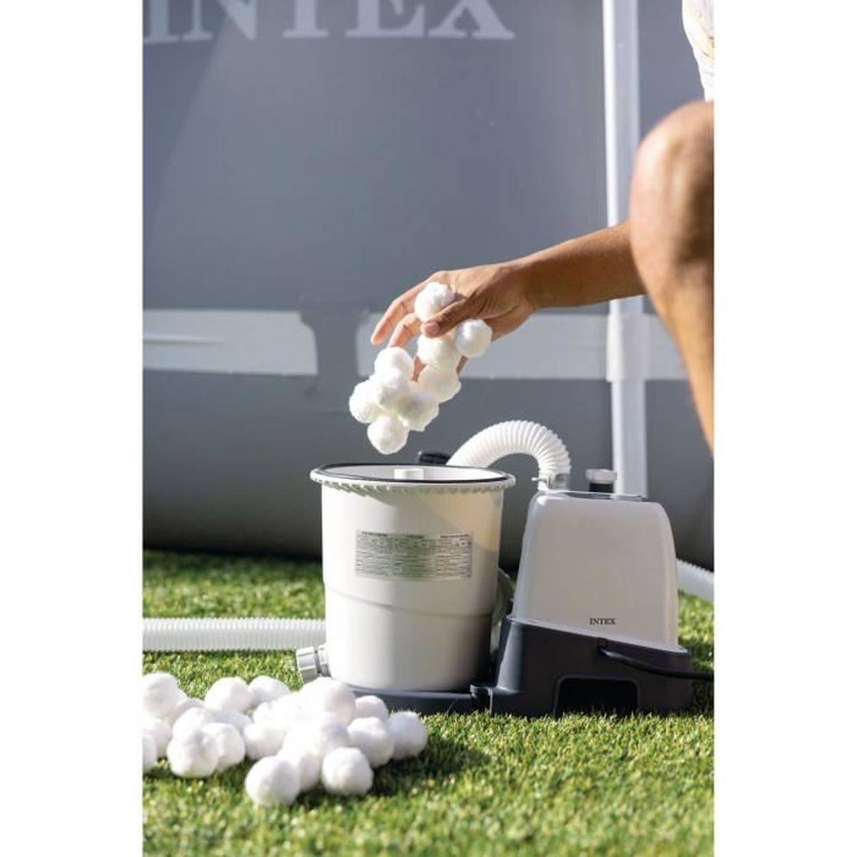 Boules filtrantes pour filtre à sable 3 à 5 microns, blanc, 500 g - INTEX - Image 2