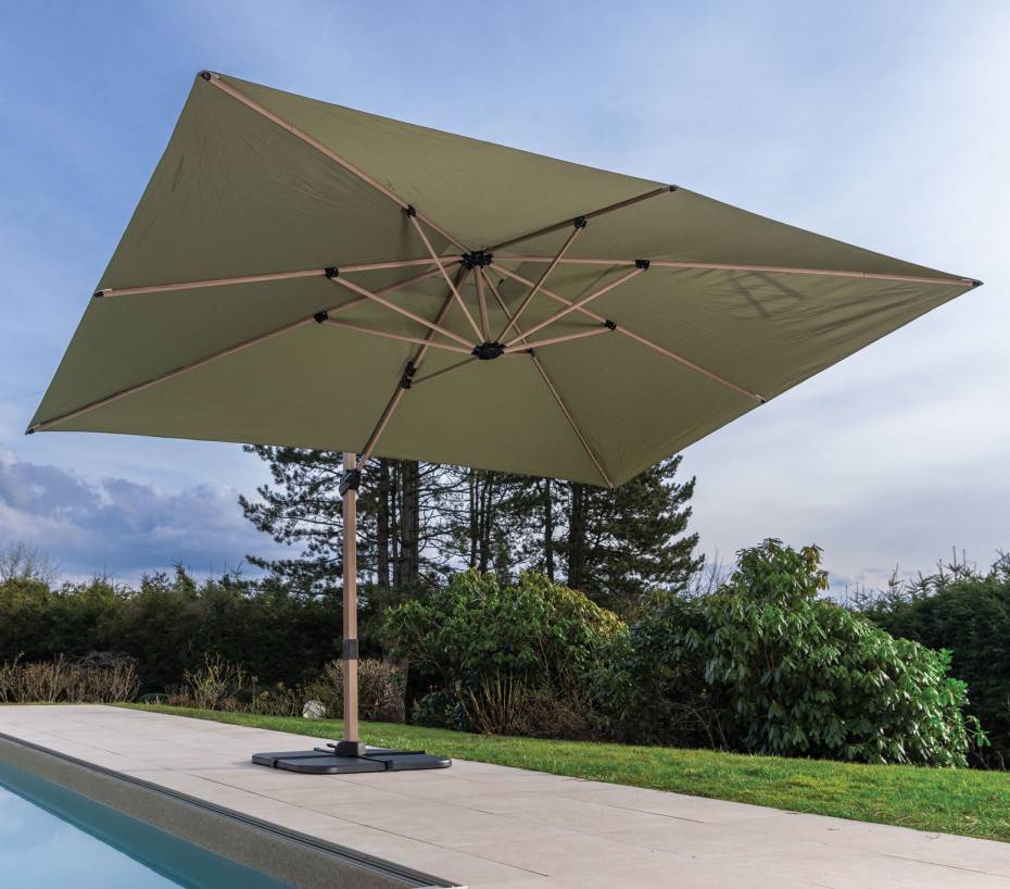 Parasol déporté 4x3m  effet bois  Vert mélèze  TOPAZE - Image 1