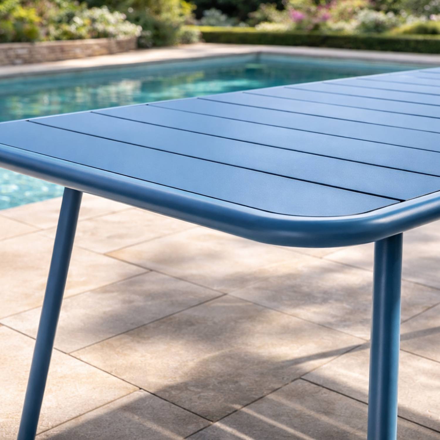 Table de jardin 4 à 6 places 120cm bleu BERGAME - Image 6