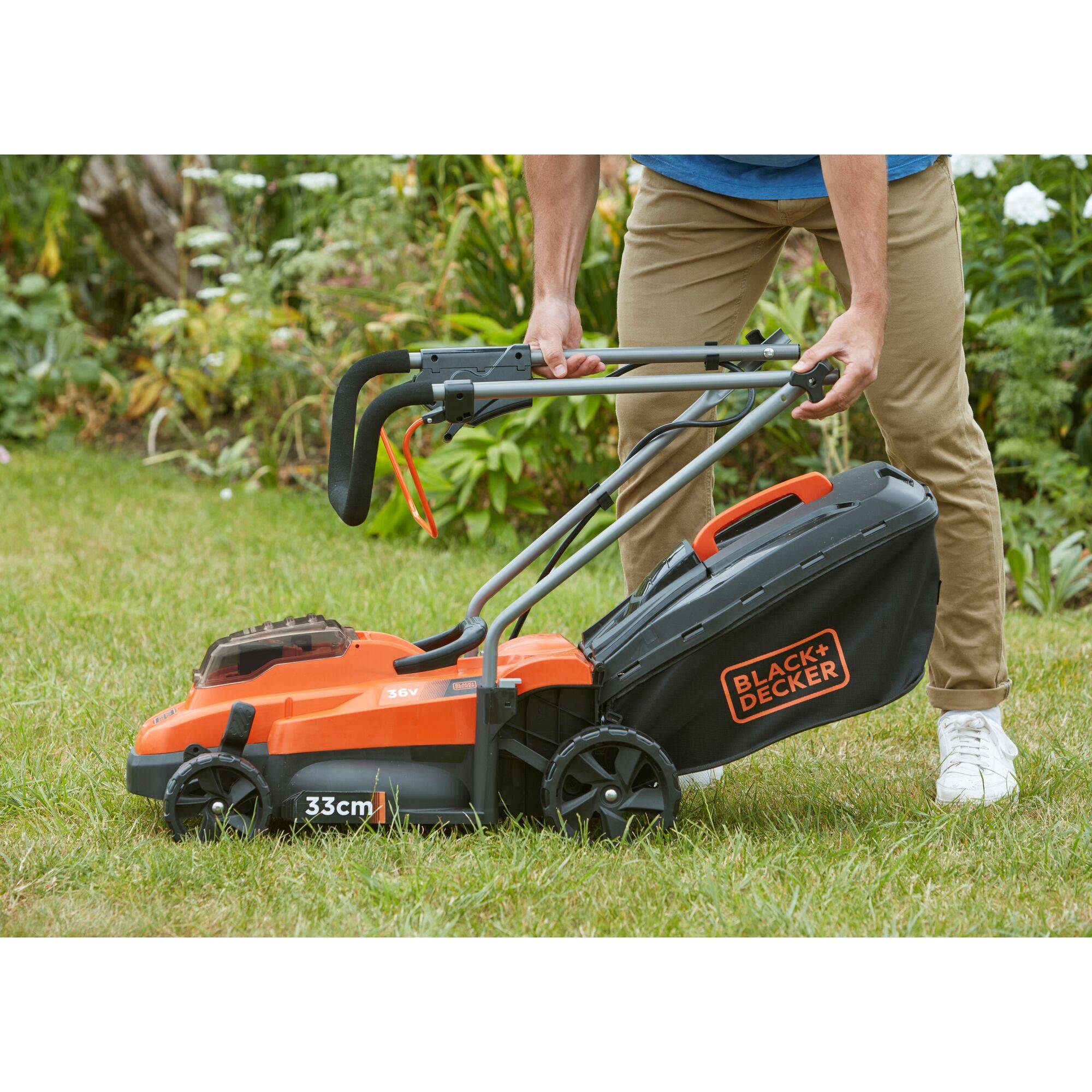 BLACK+DECKER Tondeuse 33cm sans fil LITHIUM 36V avec 1 batterie 2,5Ah BCMW3336L1-QW - Image 5