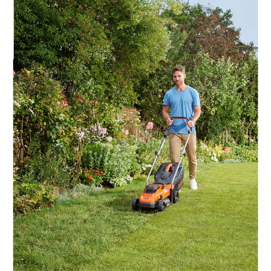 BLACK+DECKER Tondeuse 33cm sans fil LITHIUM 36V avec 1 batterie 2,5Ah BCMW3336L1-QW - Image 3