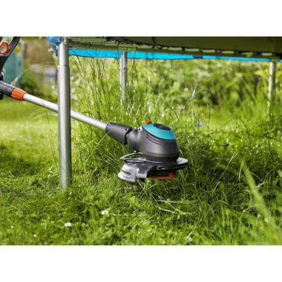Coupe-bordure électrique - GARDENA - EasyCut 450/25 - 450W - 28 cm - Manche télescopique inclinable - Image 4