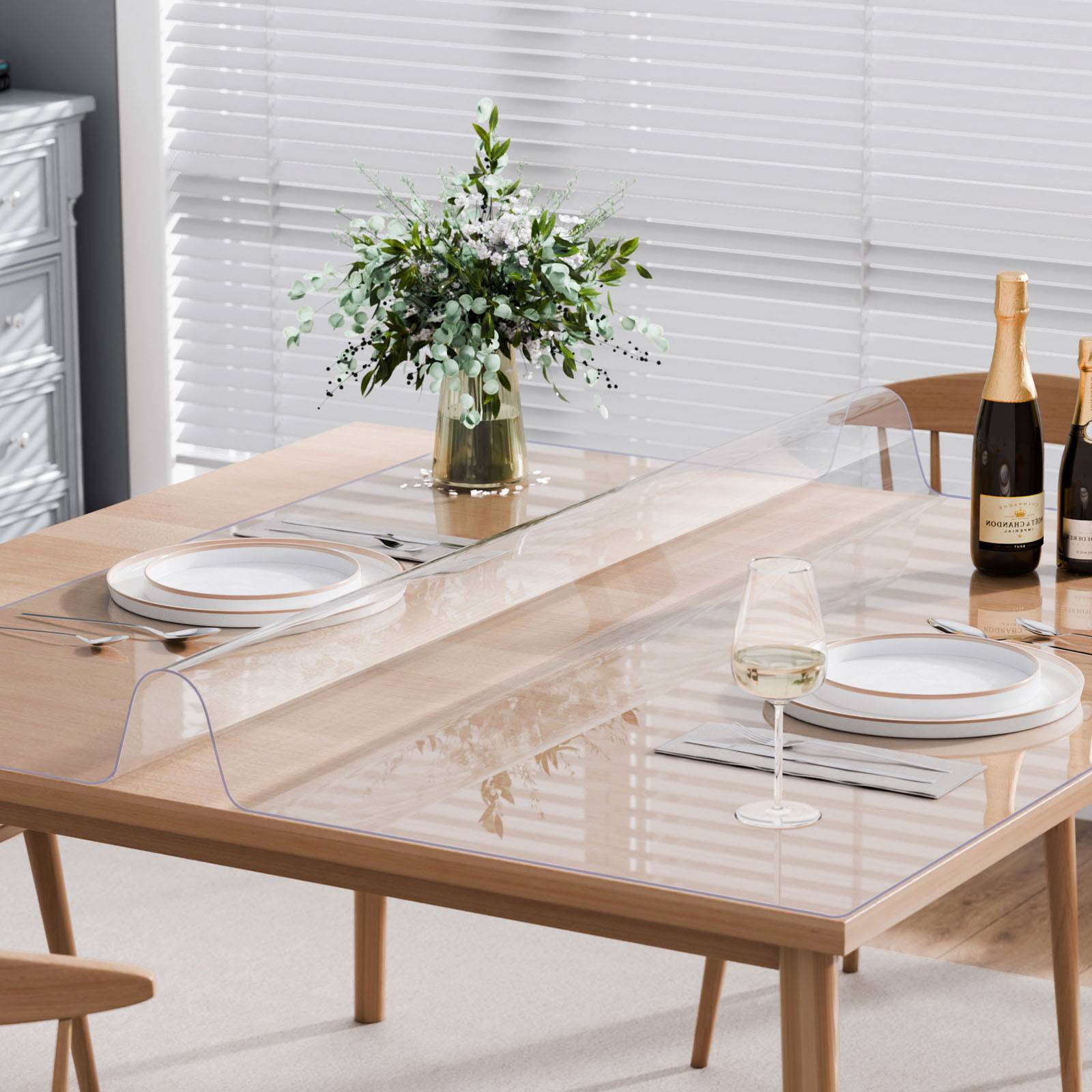 VEVOR Nappe PVC transparente, 54x54", 1.5mm, carrée, résistant eau, bureau, salle à manger. - Image 8