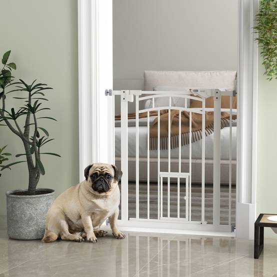 Barrière escalier chien acier intérieur fermeture automatique chatière 74-80x76cm blanc - ComfortXL Pet Living - Image 4