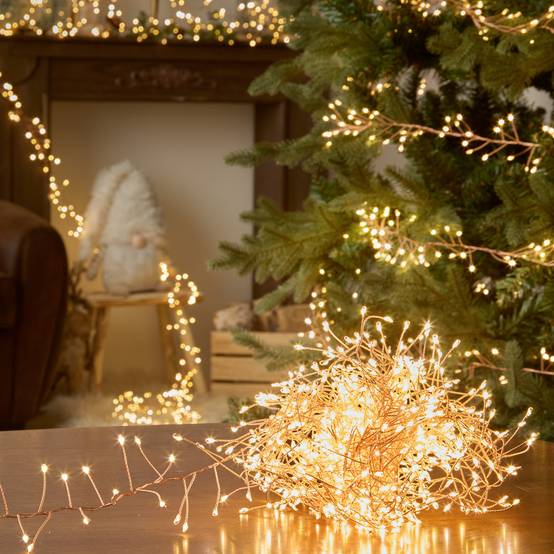Fééric Lights & Christmas - Guirlande lumineuse micro-LED d'extérieur 10 m 1000 LED blanc chaud fil cuivre 13 fonctions sur secteur - Atmosphera Créateur d'intérieur - Image 1