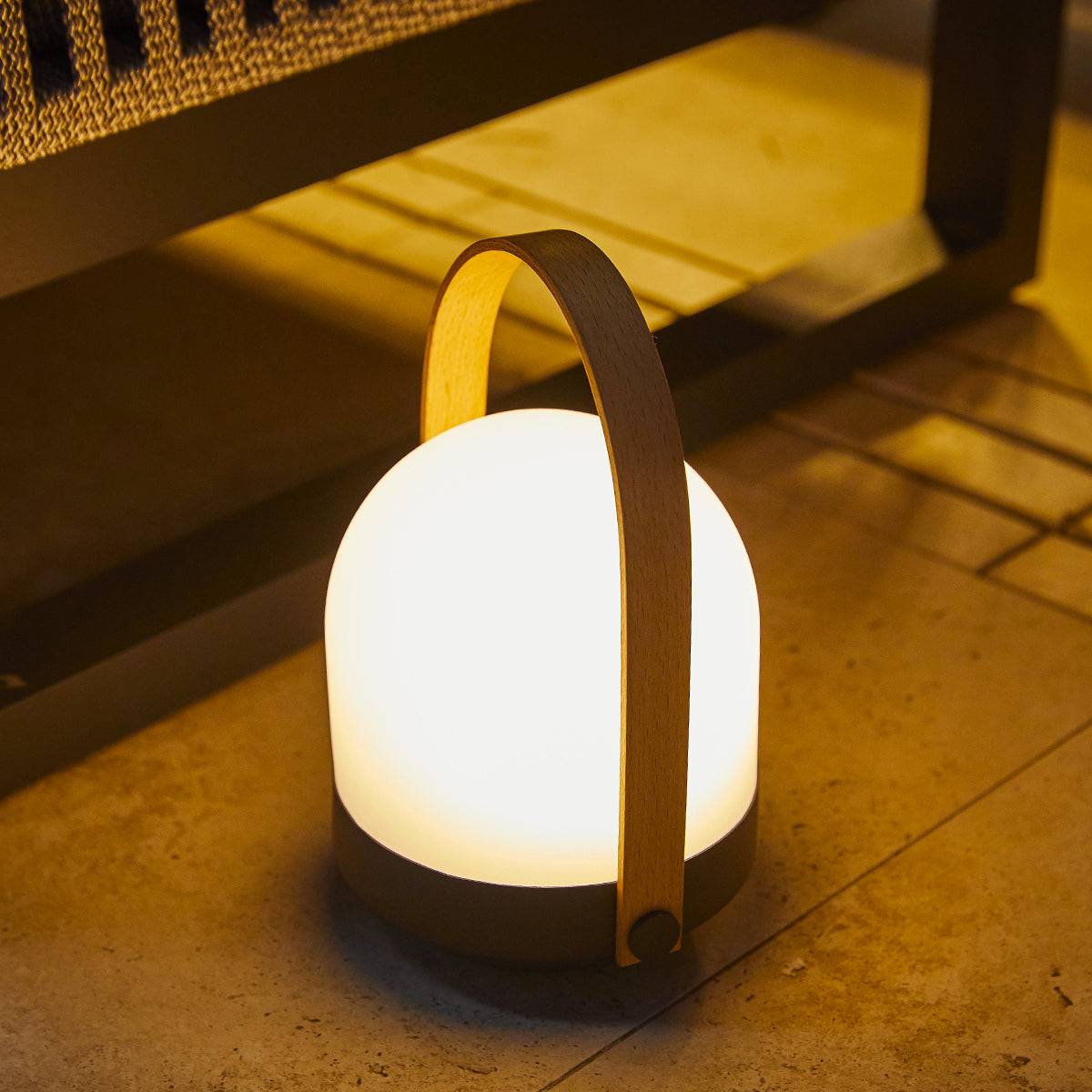 Lumisky - Baladeuse solaire et rechargeable AURA H27 cm - Imagen 3