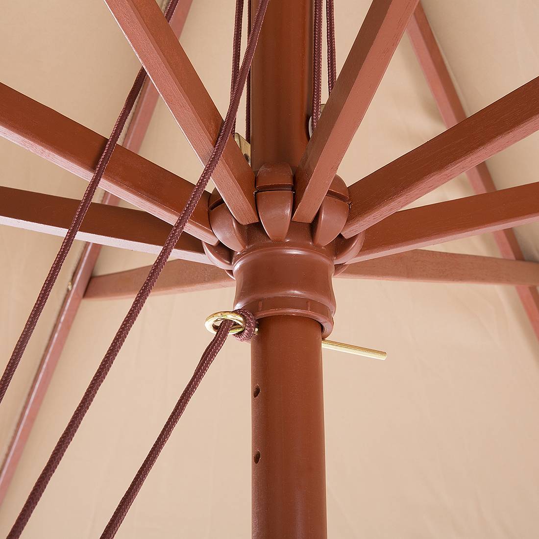 Beliani - Grand parasol pour terrasse ou jardin avec toile en tissu beige sable - Imagen 7