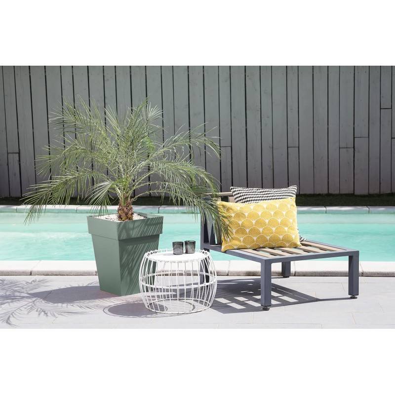 EDA Plastiques - Eda Plastique - Pot De Fleur Mi-haut Carre Toscane - 39 X 39 X H 53 Cm - 51 L - Vert Laurier - Imagen 3