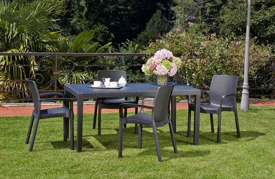Dmora - Lot de 4 chaises d'extérieur Dnardin, Sièges de jardin, Chaise de table à manger, Fauteuil d'extérieur effet rotin, 54x60h82 cm, Anthracite - Dmora - Image 2
